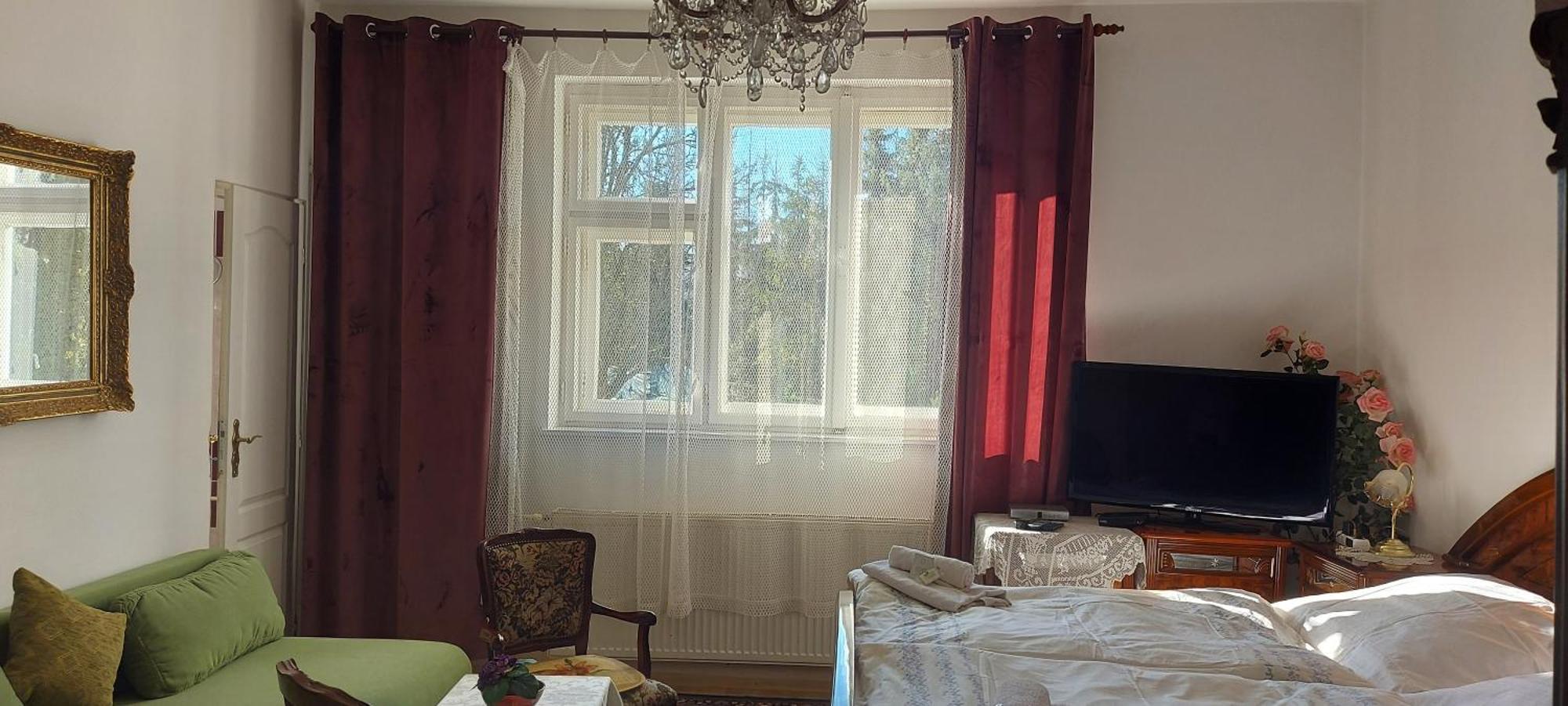 אוסטרבה Hotel Garni מראה חיצוני תמונה