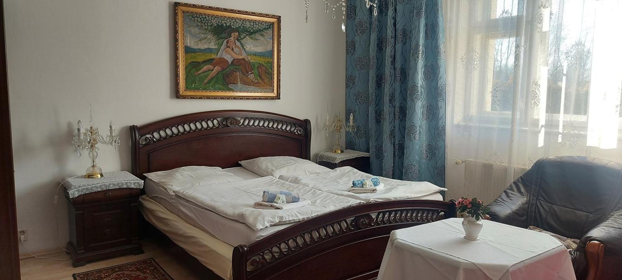 אוסטרבה Hotel Garni מראה חיצוני תמונה
