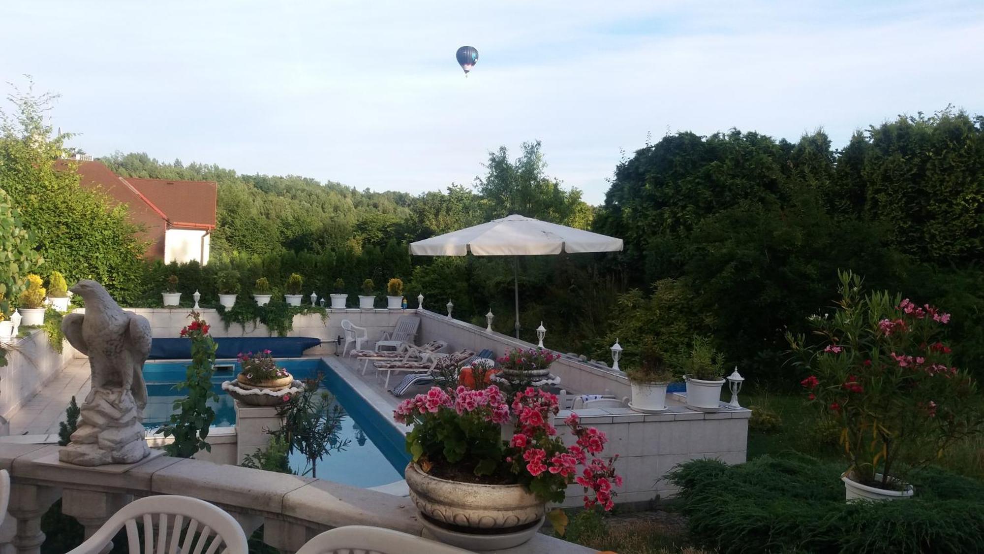 אוסטרבה Hotel Garni מראה חיצוני תמונה
